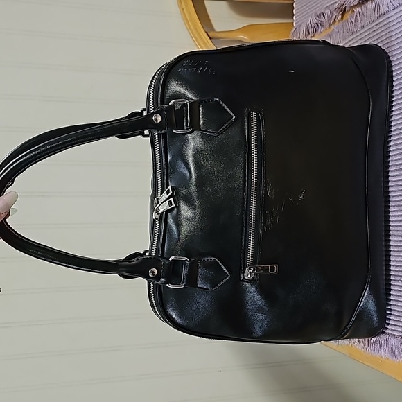 Black Designer Women Bag - Picture 4 of 10